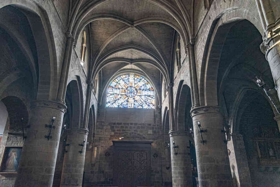 Comunidad Foral de Navarra 136 - Sangüesa - iglesia de Santiago.jpg